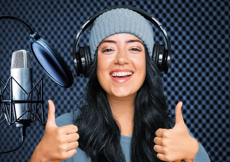 Read more about the article Khaliji Voice Over in Dubai: The Unique Charm of Gulf Arabic Narration